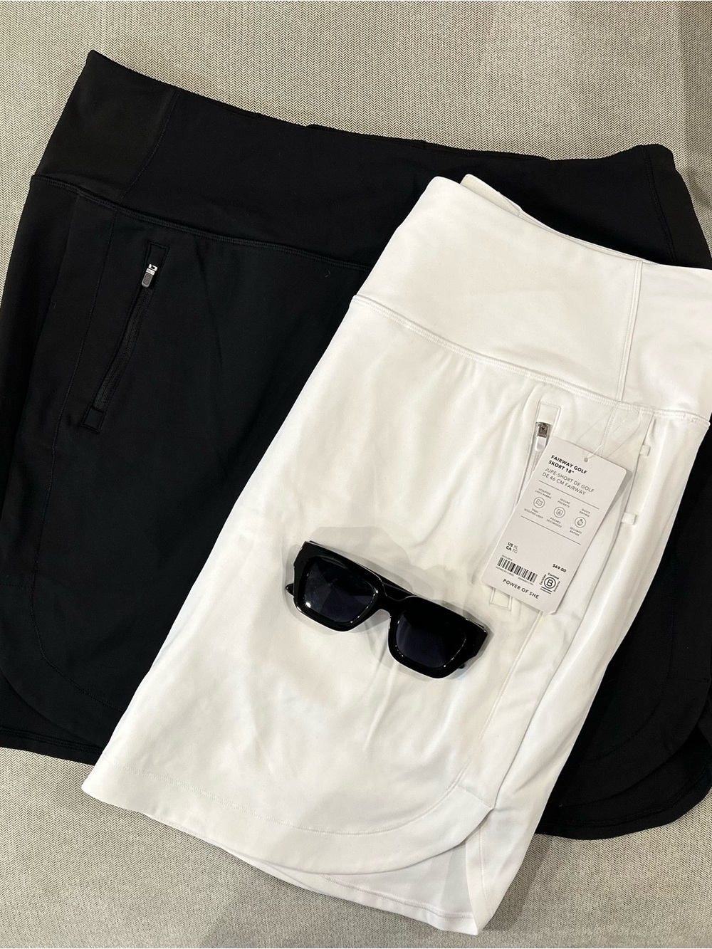 Athleta white women’s skort- Athletic Shorts Skorts